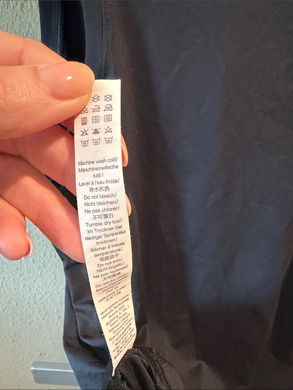 Crz Yoga Black Sleeveless Athletic Tank Top Euc — image 5 of 5